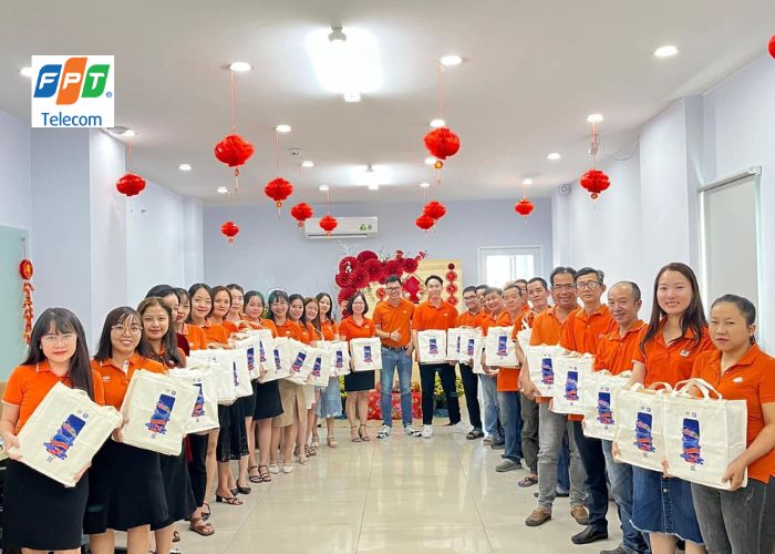 Tổng đài mạng FPT tại Quảng Ngãi (3) Tổng đài mạng FPT tại Quảng Ngãi (3)
